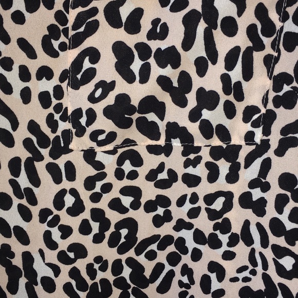 Blush Pink Leopard NY&Co Blouse - Picture 3 of 4
